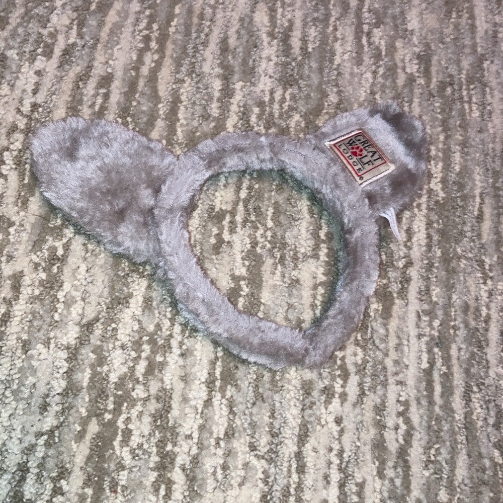 Great Wolf Lodge Headband grey Ears